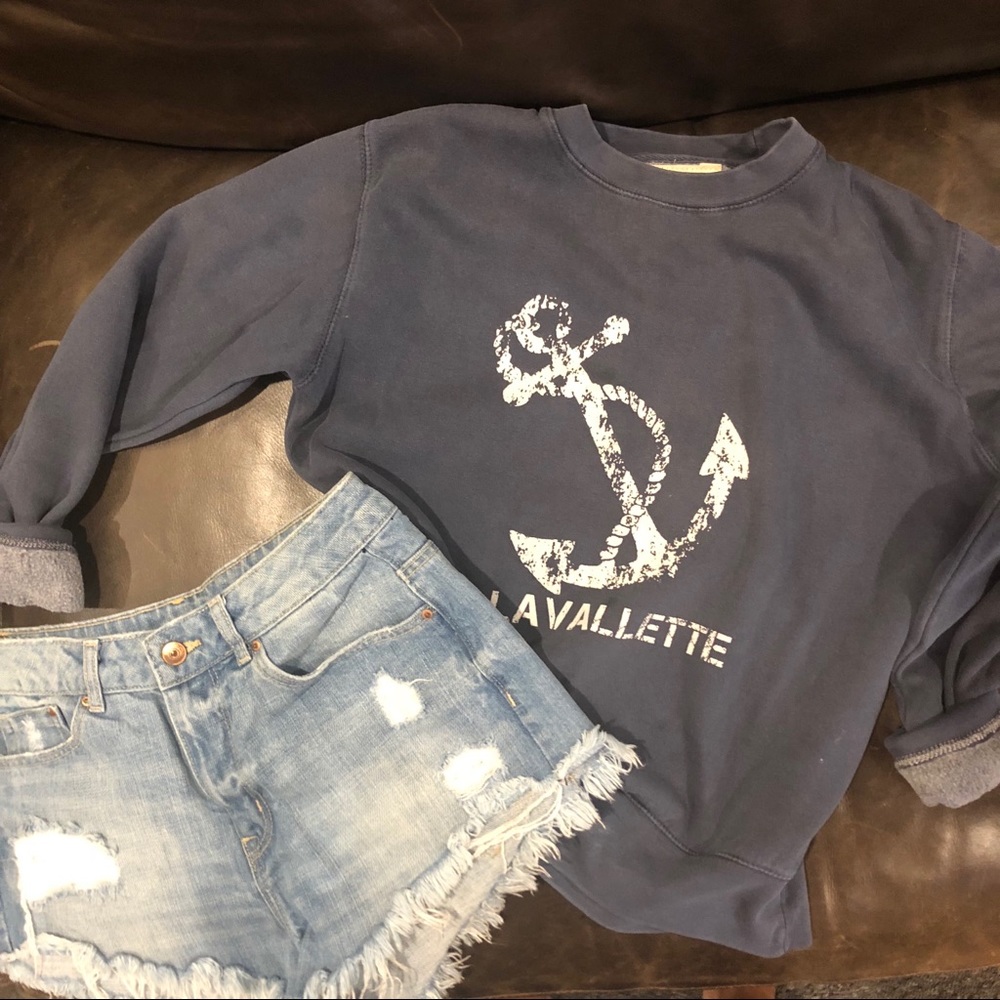 Crew neck